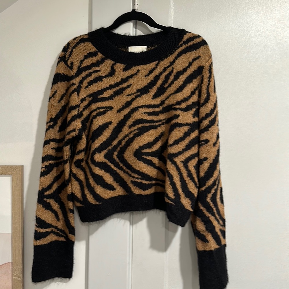 H&M animal print sweater